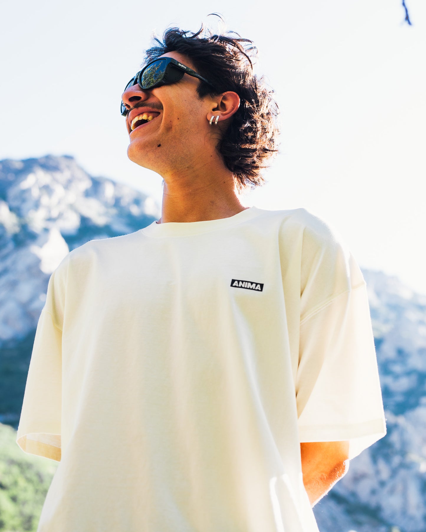 FIELD TEE: WHITE