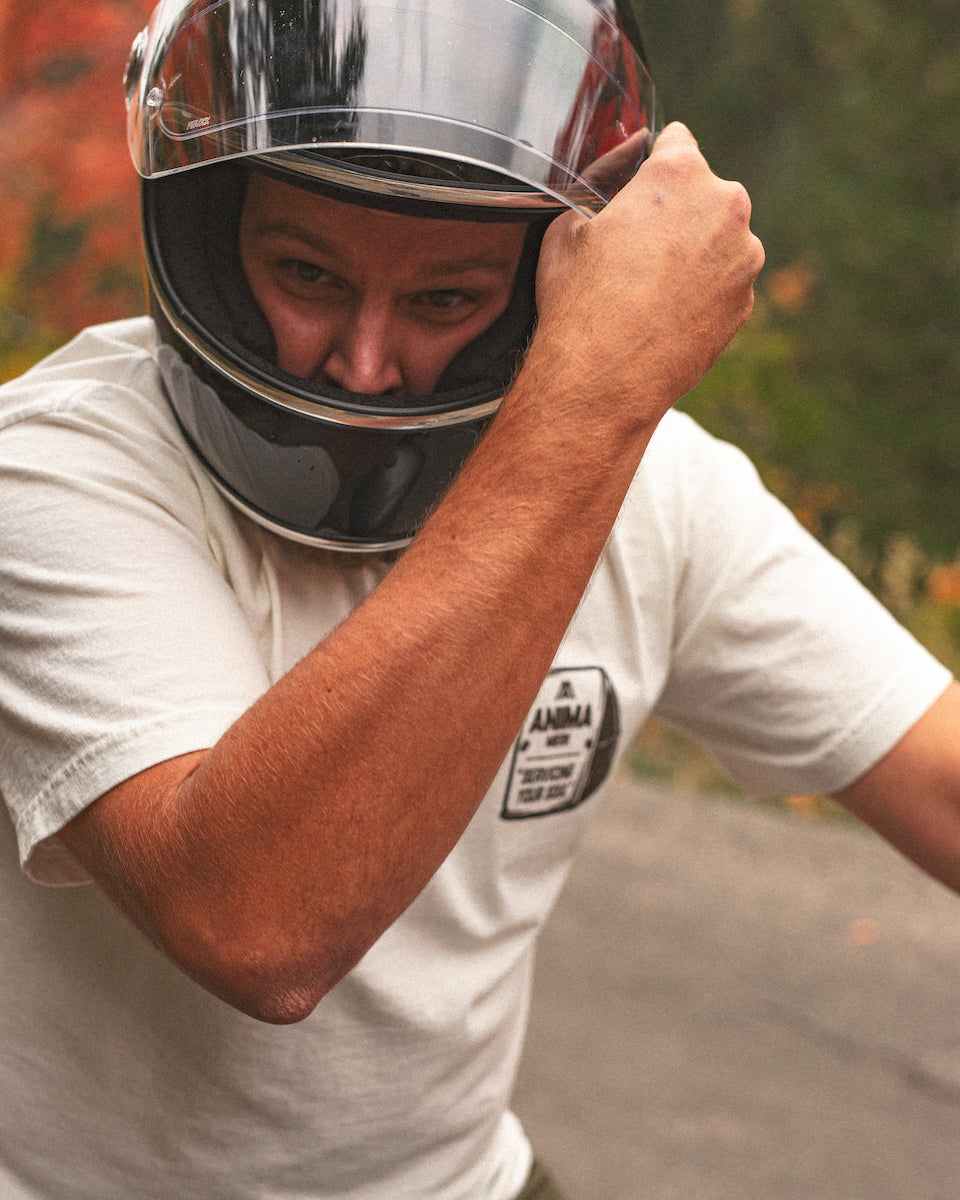 SERVICING YOUR SOUL GRAPHIC TEE: NATURAL