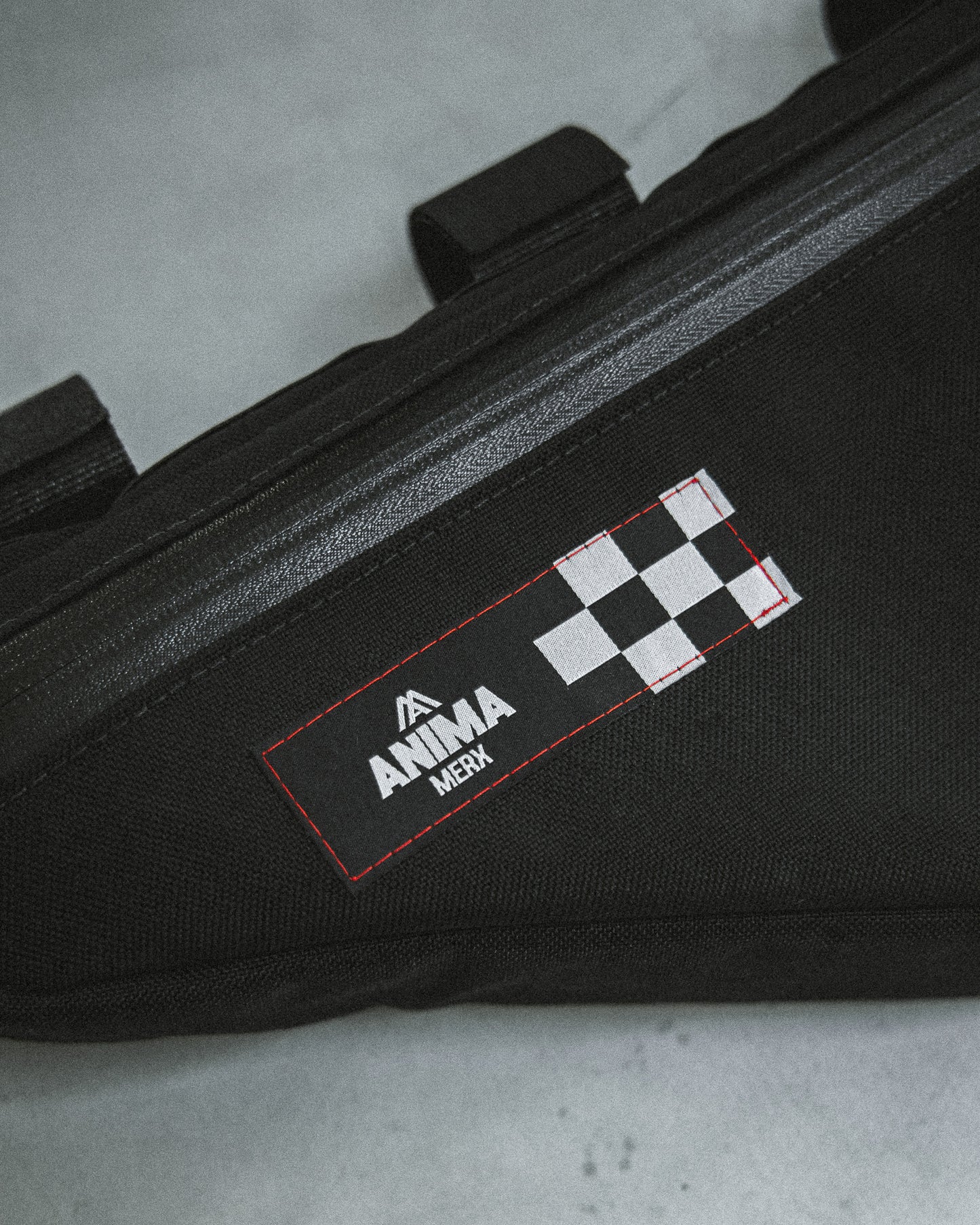 BIKE FRAME BAG