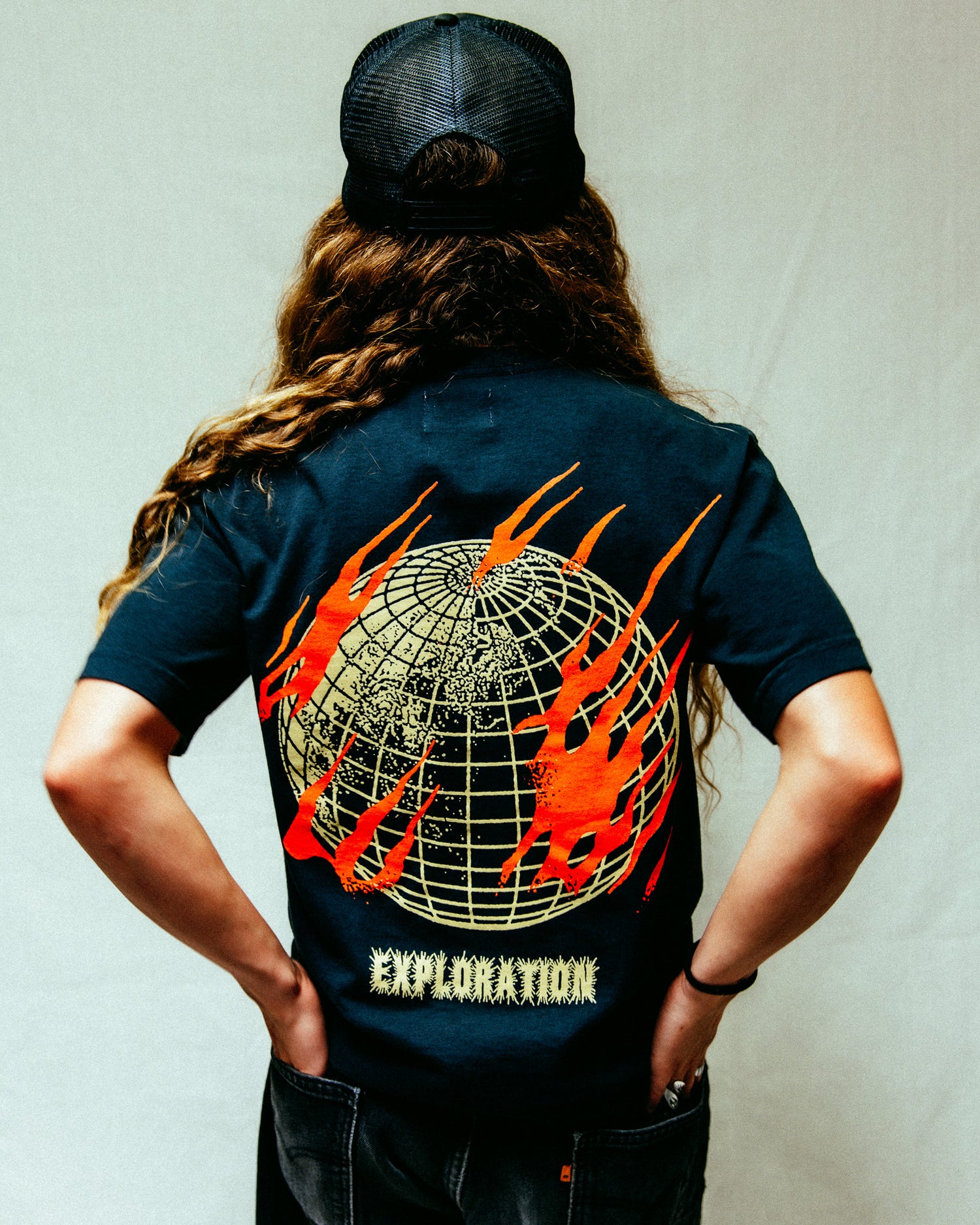 WOMEN'S GRAPHIC TEES