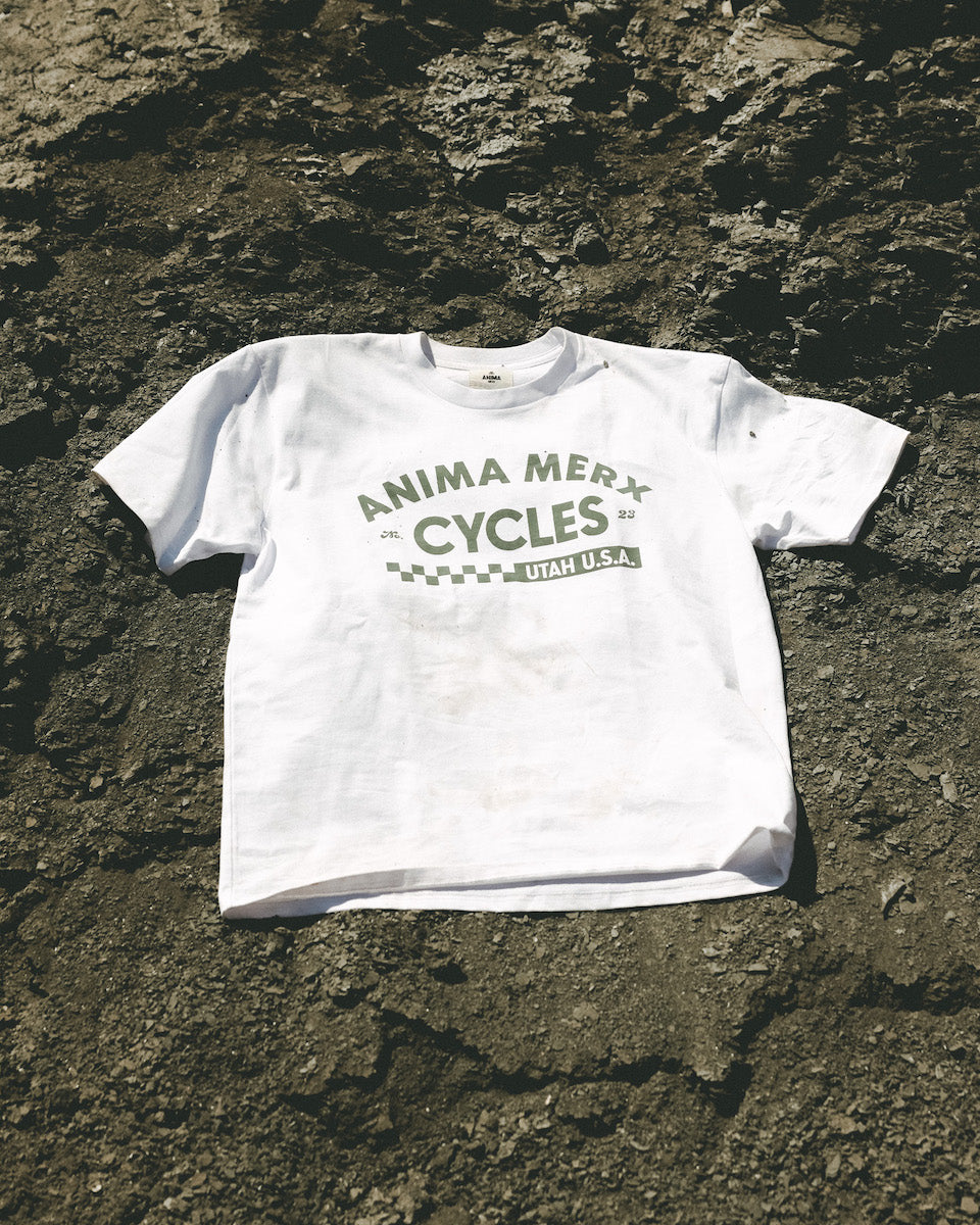 ANIMA MERX CYCLES GRAPHIC TEE: WHITE